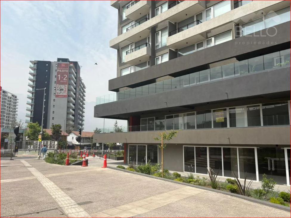 Arrienda Local Av. Colón – Rotonda Atenas 73 m2 UF 80 Las Condes 