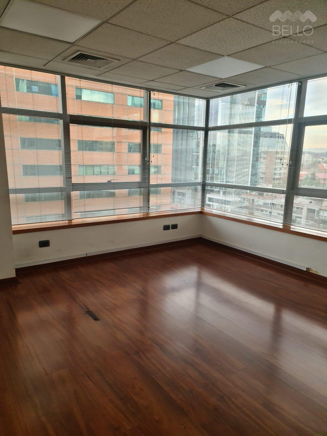 Arrienda Oficina Metro Esc. Militar 100 m2 UF 48 Las Condes 
