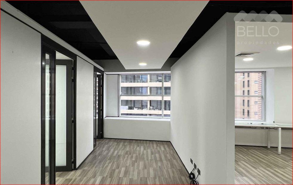 Arriendo Oficina Metro Manquehue 167 m2 UF 88 Las Condes