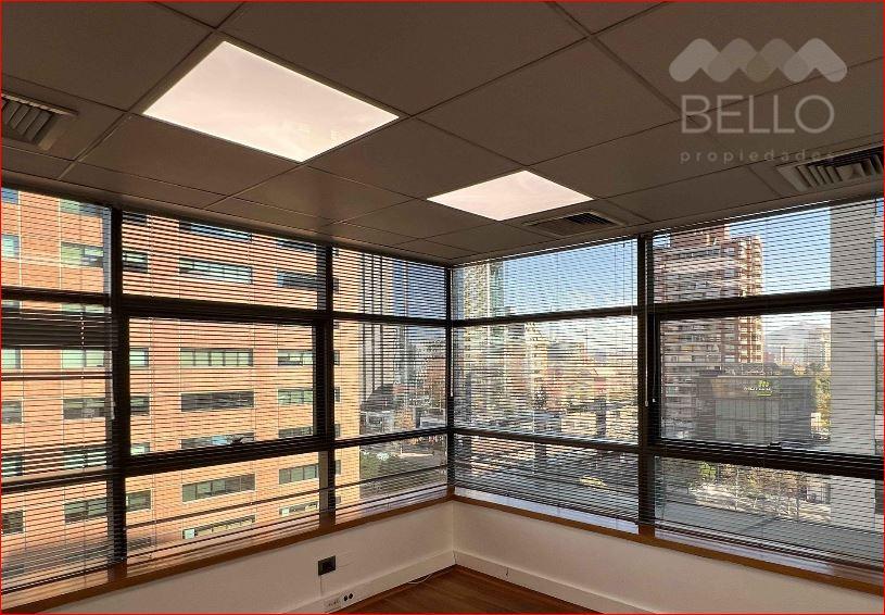 Arrienda Oficina Metro Esc. Militar 100 m2 UF 48 Las Condes 