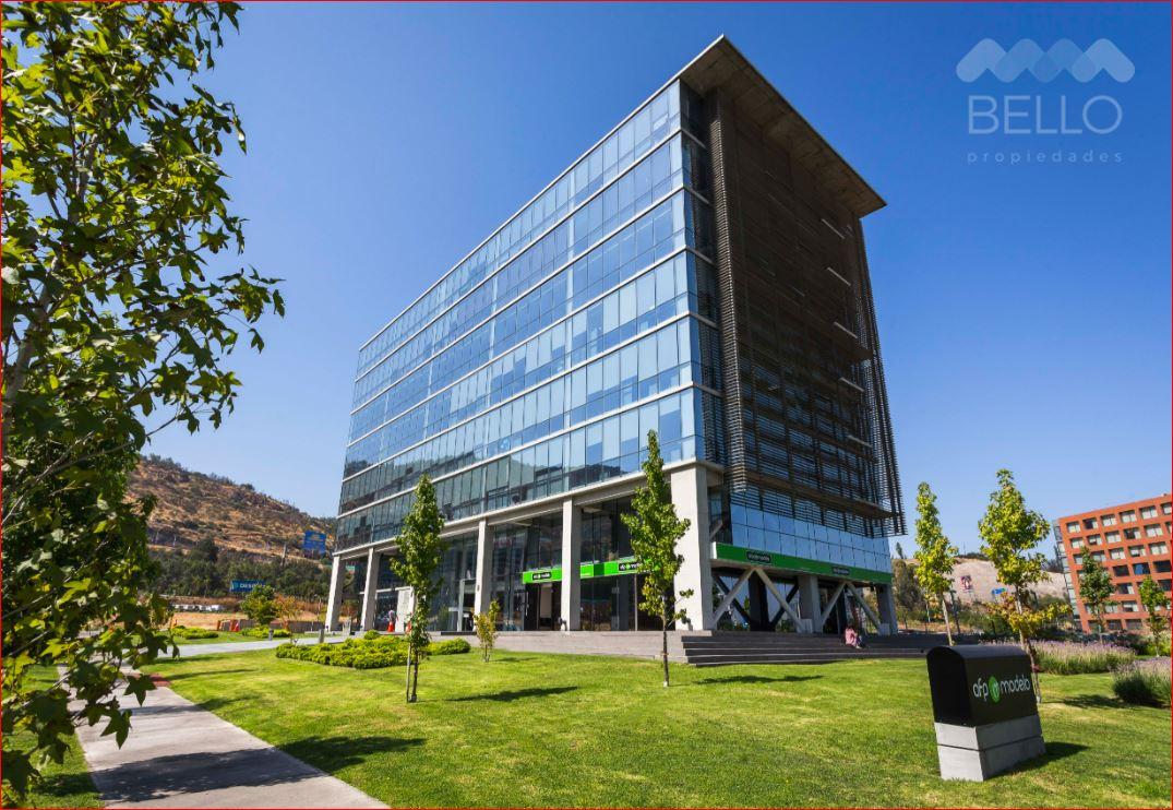Arriendo Oficina Ciudad Empresarial 220 m2 UF 53 Huechuraba  